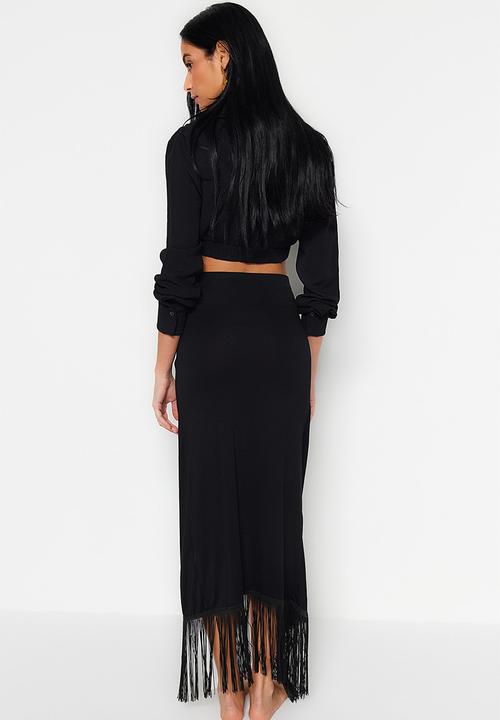 Trendyol - Fringe detail midi skirt - black