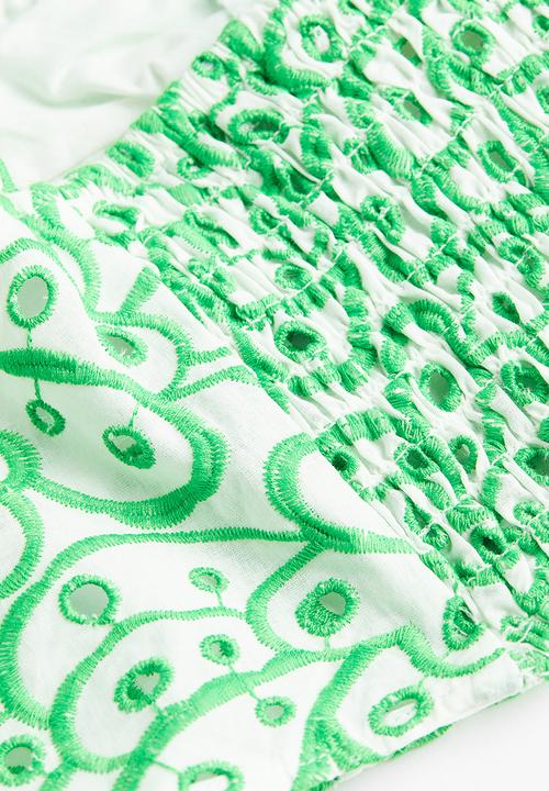 H&M - Broderie anglaise cropped top - white & green 