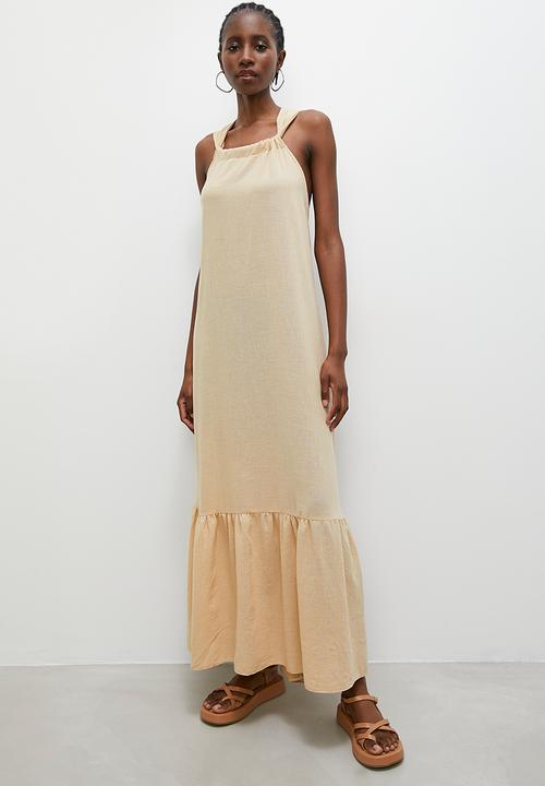 Superbalist - Tiered trapeze dress with back detail - perfectly pale