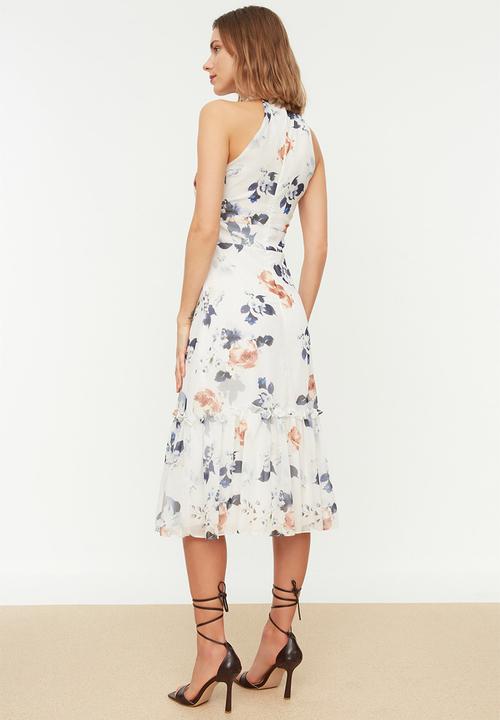 Trendyol - Floral halter neck midi dress - ecru