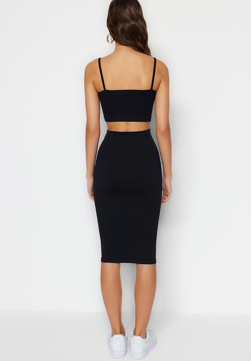 Trendyol - Cut out midi dress - black