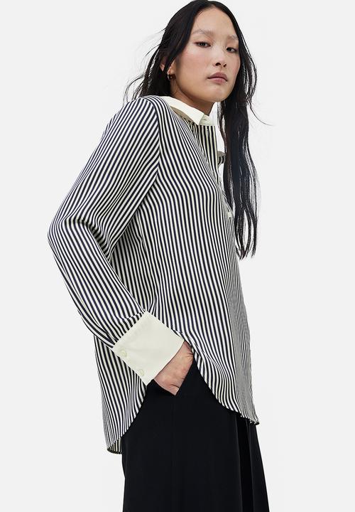 H&M - Pointed collar shirt - dark grey striped