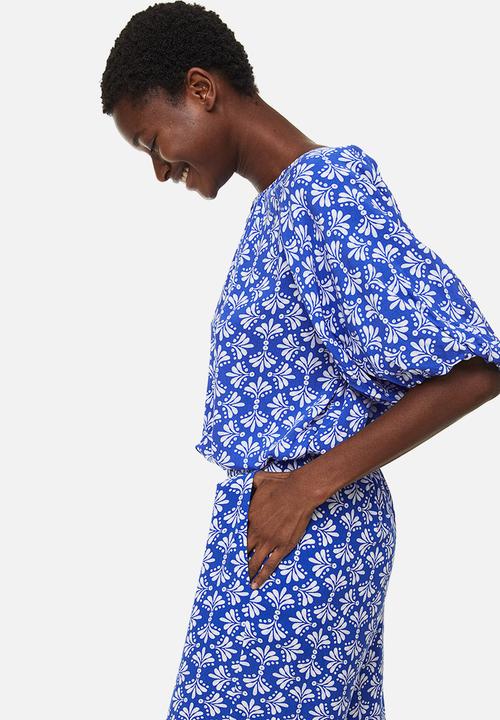 H&M - Voluminous blouse - bright blue patterned