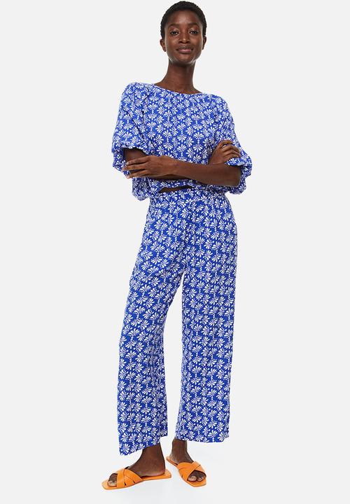 H&M - Voluminous blouse - bright blue patterned