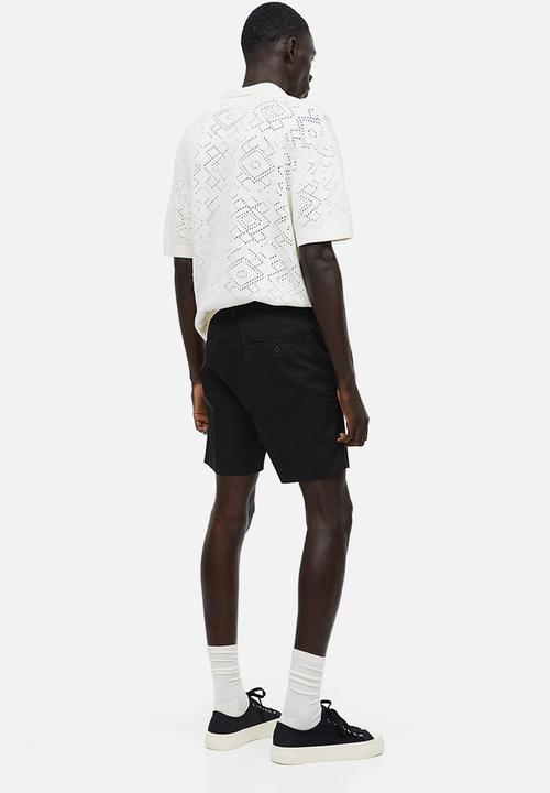 H&M - Regular fit chino shorts - black