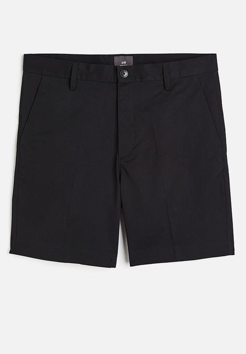 H&M - Regular fit chino shorts - black