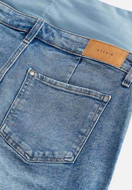 H&M - Mama denim shorts - light denim blue