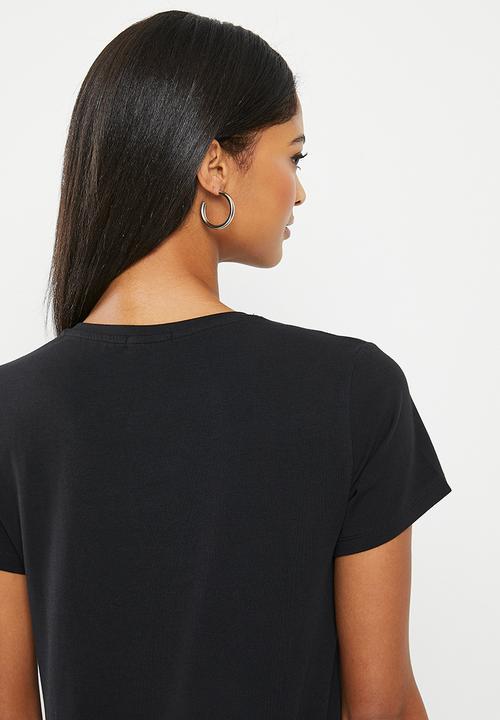 SISSY BOY - Halyna: regular fit colorful lip logo top - black
