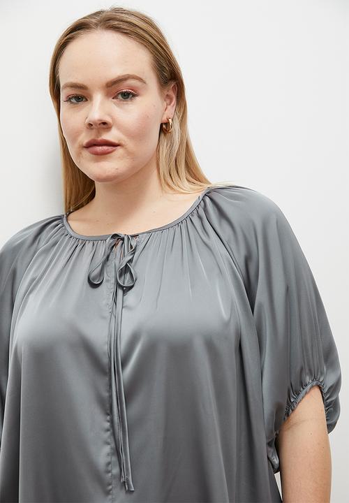 edit - Gathered keyhole blouse - grey1