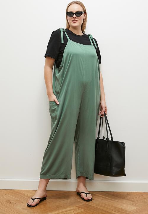 edit - Twill relaxed tapered dungaree - olive