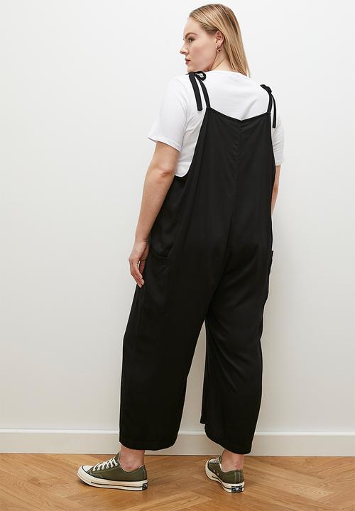 edit - Twill relaxed tapered dungaree - black