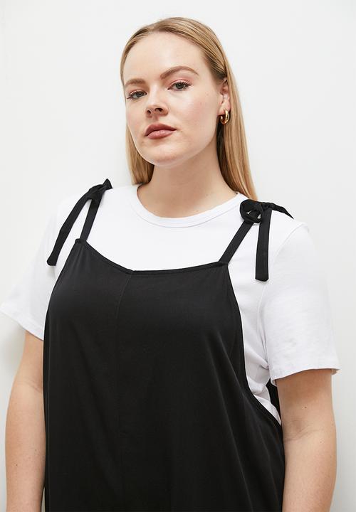 edit - Twill relaxed tapered dungaree - black