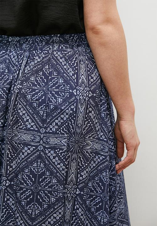 edit - Maxi skirt with slit - indigo boho craft