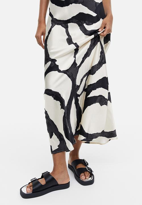 H&M - Satin skirt - cream/patterned