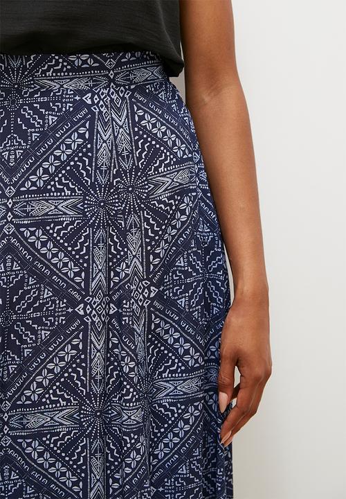 edit - Maxi skirt with slit - indigo boho craft