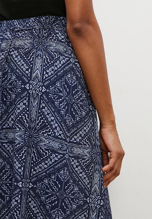 edit - Maxi skirt with slit - indigo boho craft