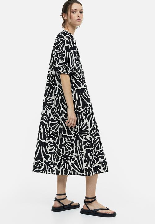 H&M - Tie-detail linen-blend dress - black/patterned