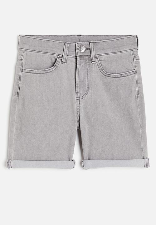 H&M - Denim shorts slim fit - grey