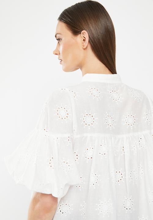 Stella Morgan - Anglaise blouse - white