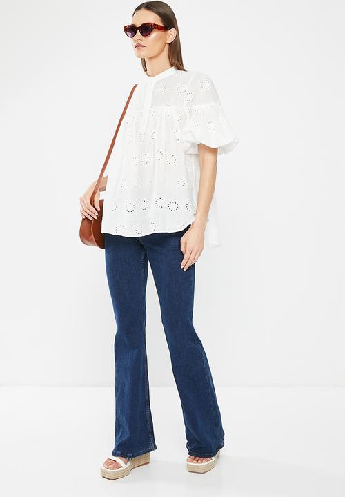 Stella Morgan - Anglaise blouse - white