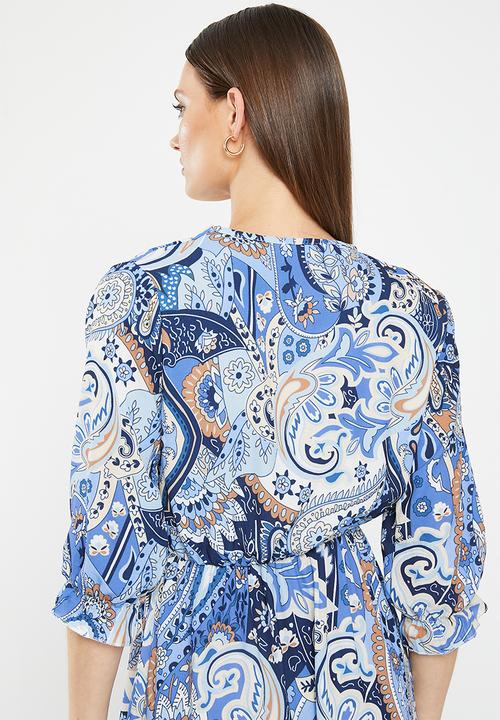 HAILYS - V-neck midi dress - denim diverse