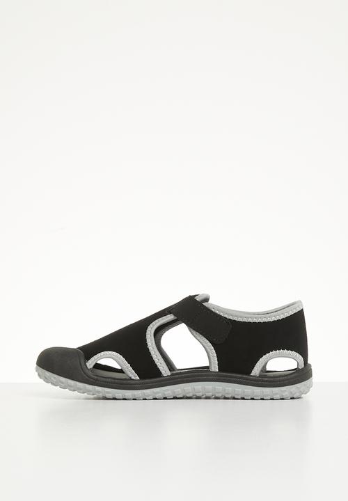 SOVIET - K singh - black & grey