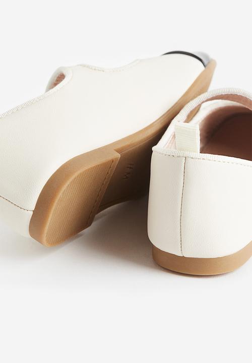 H&M - Ballet pumps - white & black