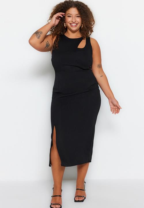 Trendyol - Curve fitted cut out midi dress - black