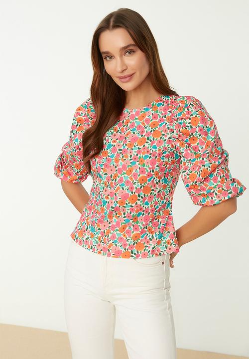 Trendyol - Floral balloon sleeve blouse - ecru