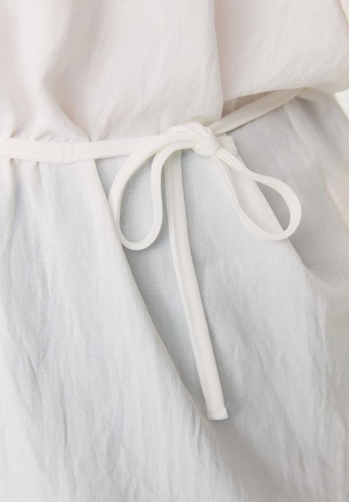 Trendyol - Curve basic waist tie detail blouse - ecru