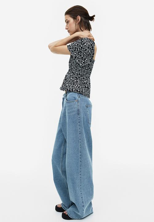 H&M - Smocked top - black & white floral 