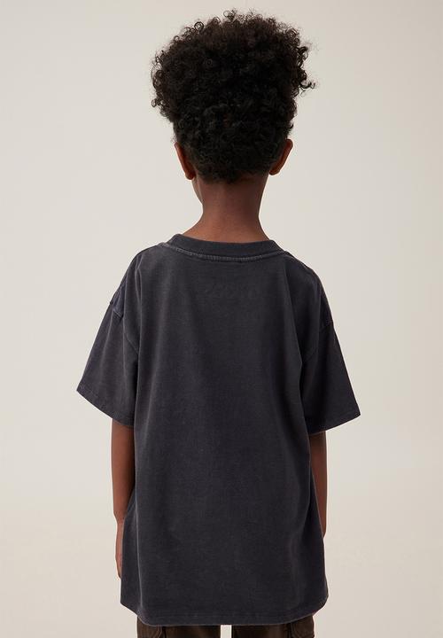 Cotton On - License drop shoulder short sleeve tee - lcn bra phantom/tupac face