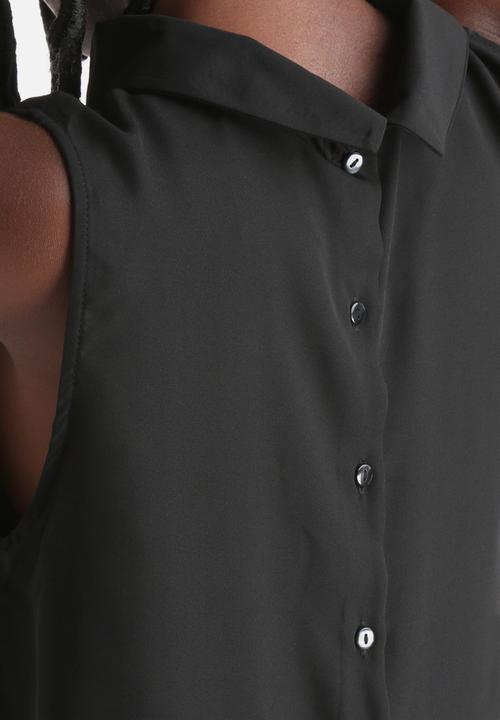 Vero Moda - Hip High Neck Top
