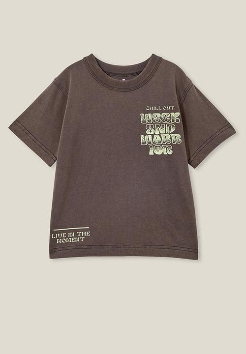 Cotton On - Jonny short sleeve print tee - phantom/weekend warrior