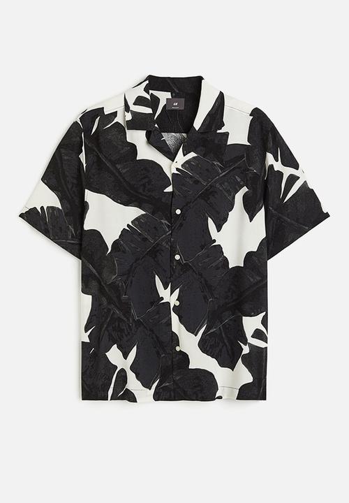 H&M - Patterned resort shirt - black leaf patterned