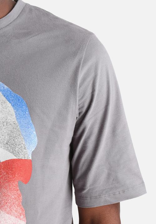 ADPT. - Lay Tee