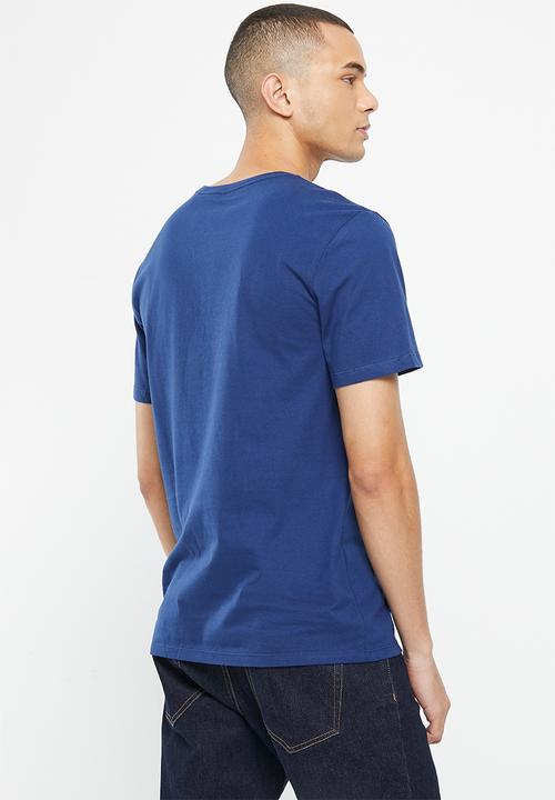 Pringle of Scotland - Leeroy tee - mid blue
