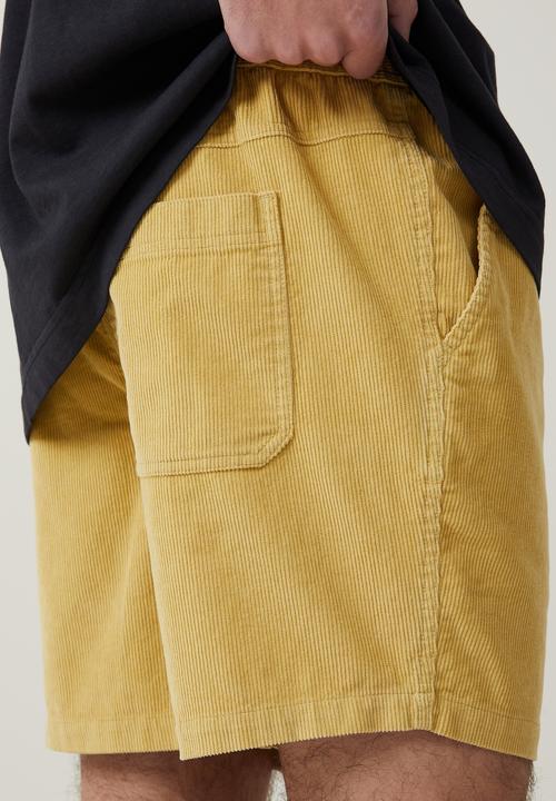 Cotton On - Easy short - gold cord 