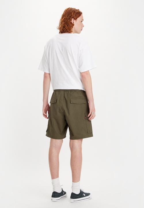 Levi’s® - Surplus cargo short za - olive night