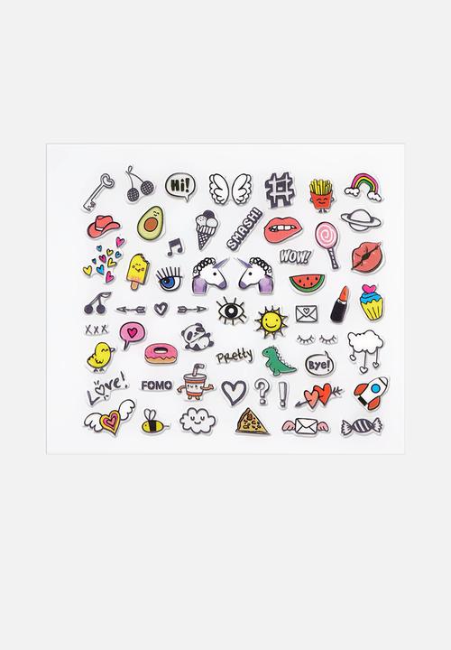 essence - Happiness looks good on you nail sticker