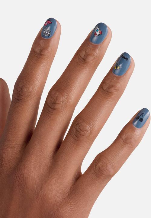 essence - Happiness looks good on you nail sticker