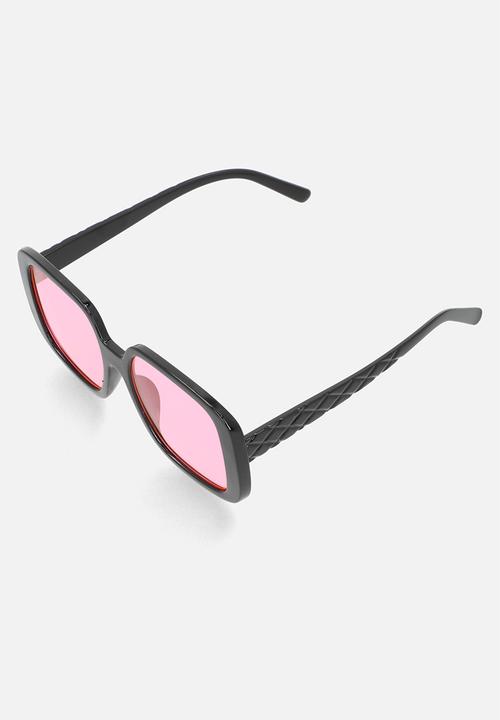 Superbalist - India square sunglasses - black/pink