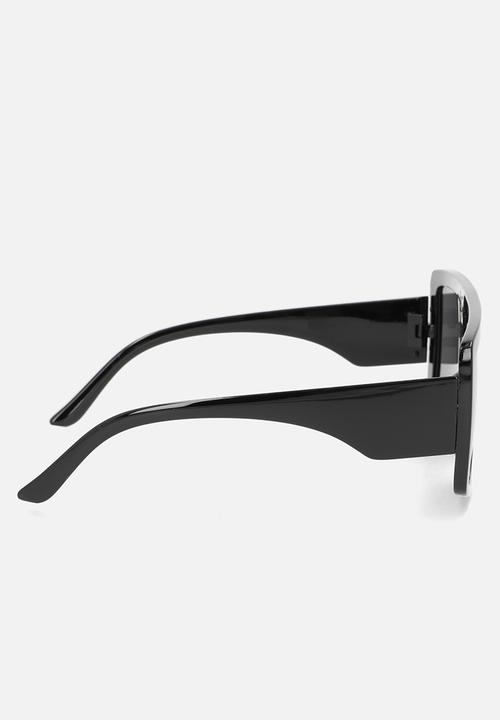 Superbalist - Dallas oversized sunglasses - black