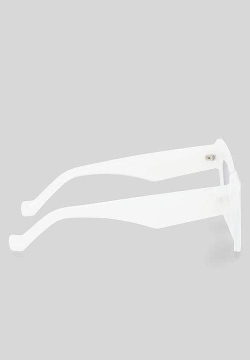 Superbalist - Jada cateye sunglasses-white