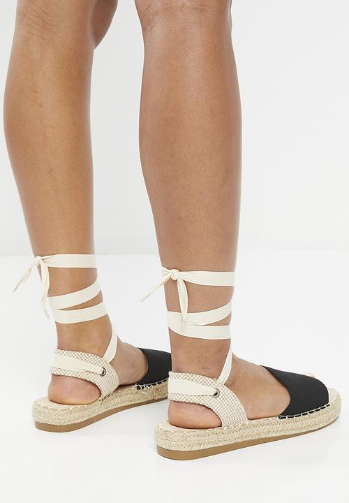 Madison® - Charlotte ankle tie espadrille - black
