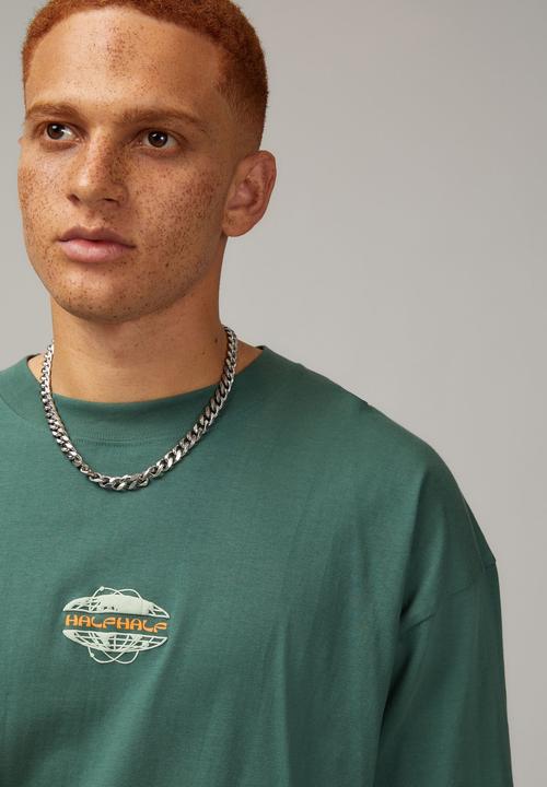 Factorie - Heavy weight box graphic T-shirt - washed evergreen/half half globe