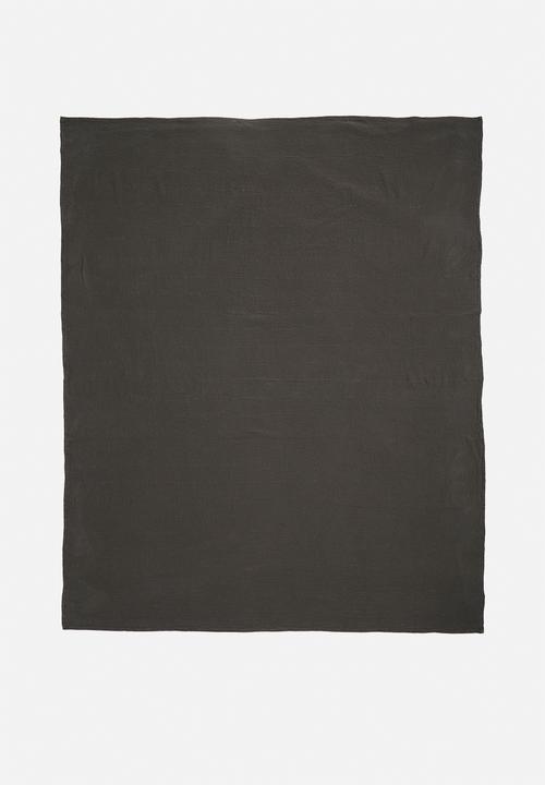 Hertex Haus - Serene organic cotton throw - midnight