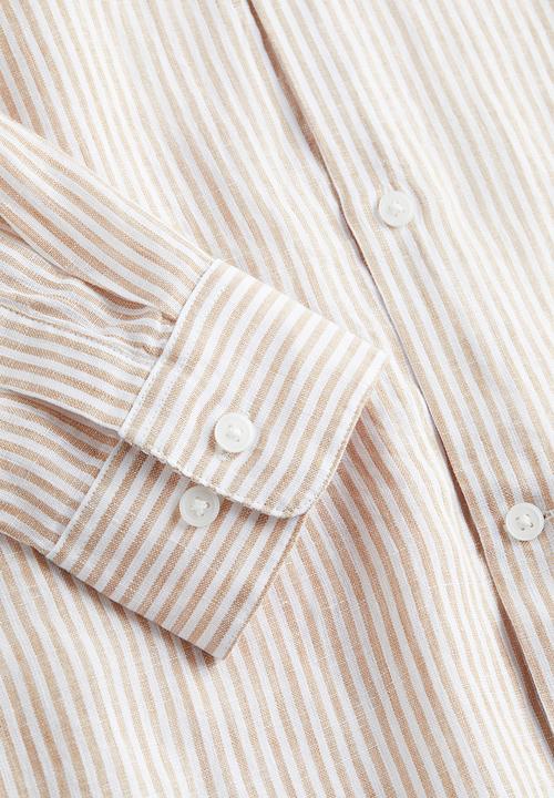 H&M - Regular fit linen shirt - light beige striped