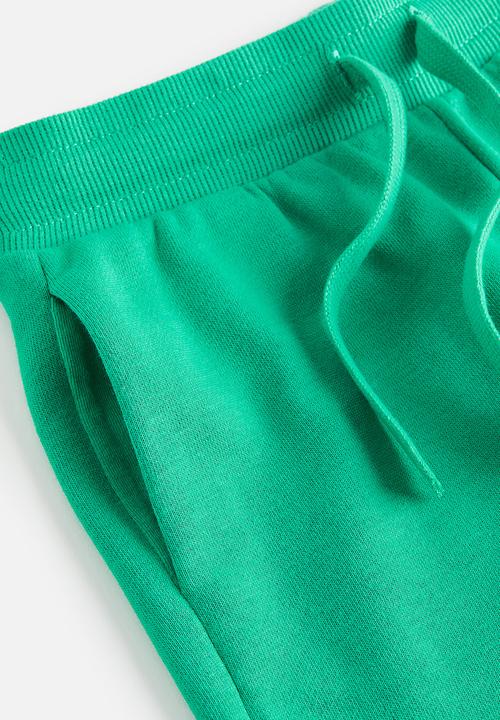H&M - Sweatshirt shorts - green