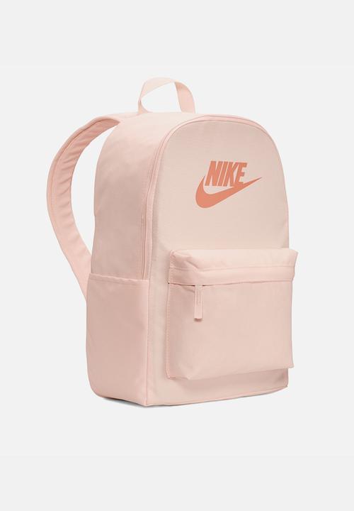 Nike - Heritage backpack - guava ice / amber brown